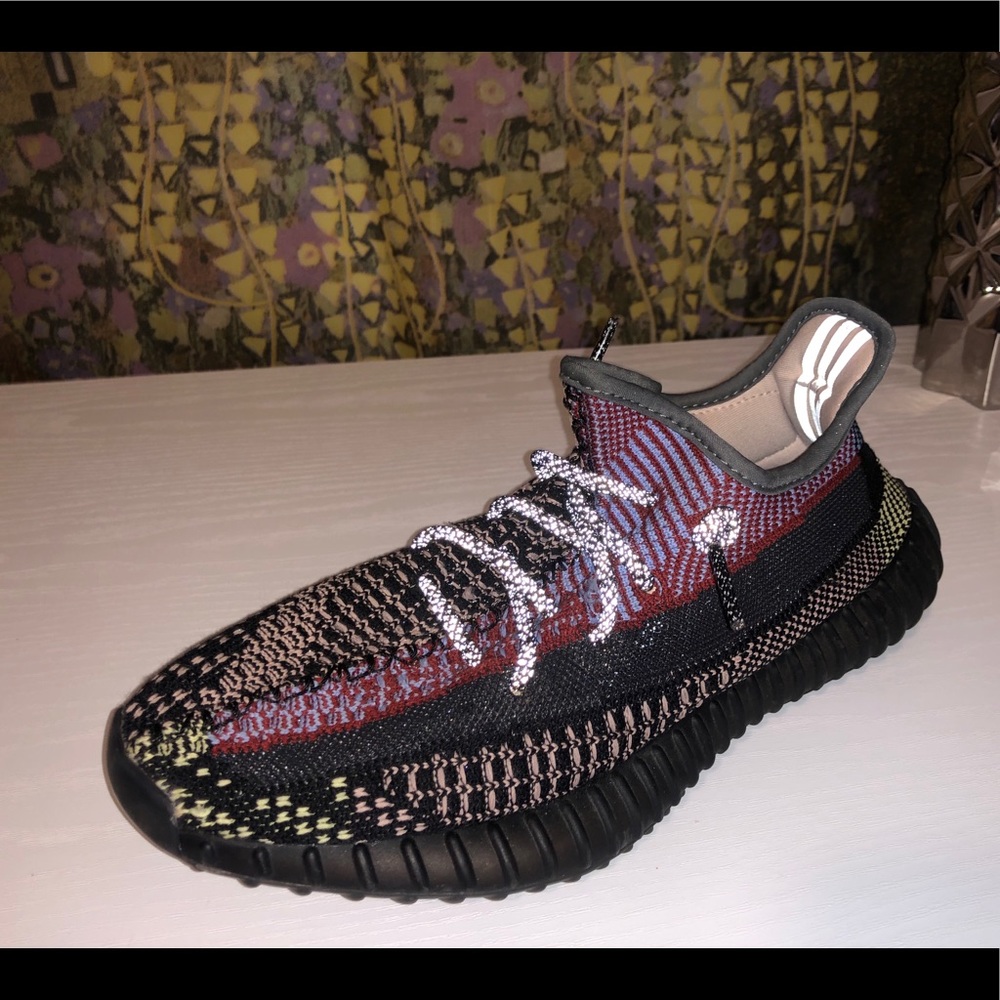 Adidas Yeezy Boost 350 ‘Yecheil Non-reflec… - Picture 4 of 6